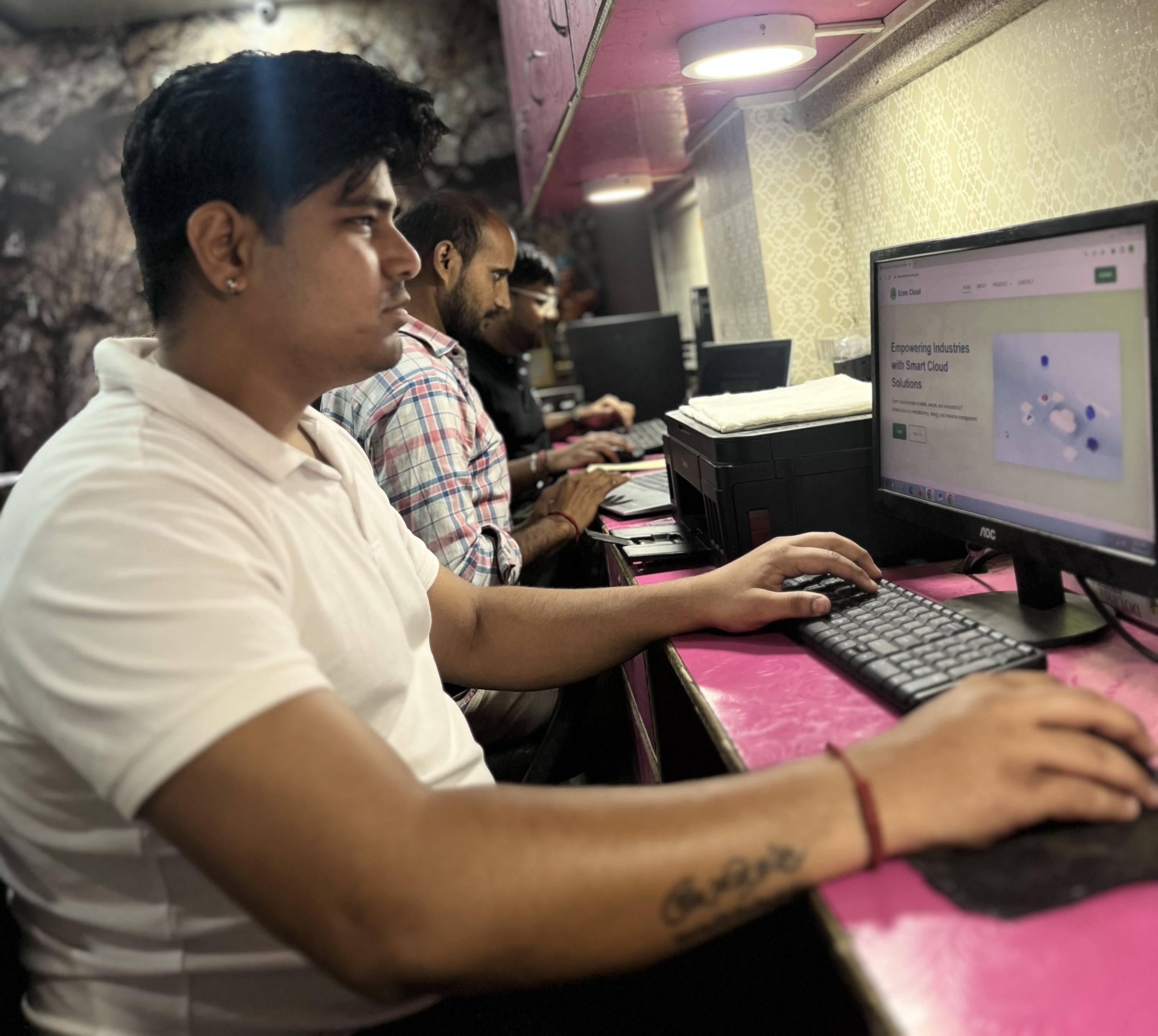 Eram Cloud team fostering connection and innovation